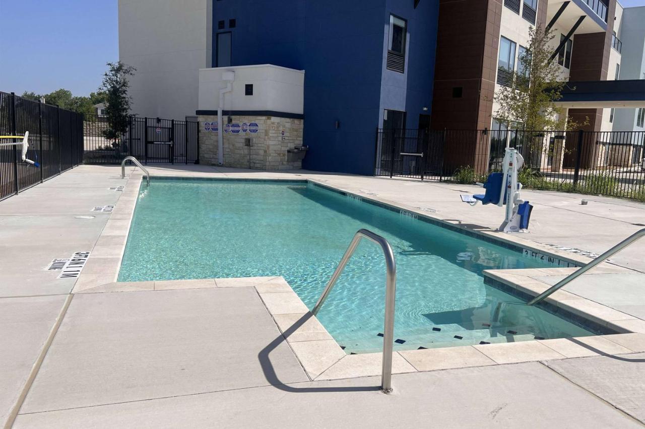 The Elm, A Ramada By Wyndham Little Elm Exterior foto