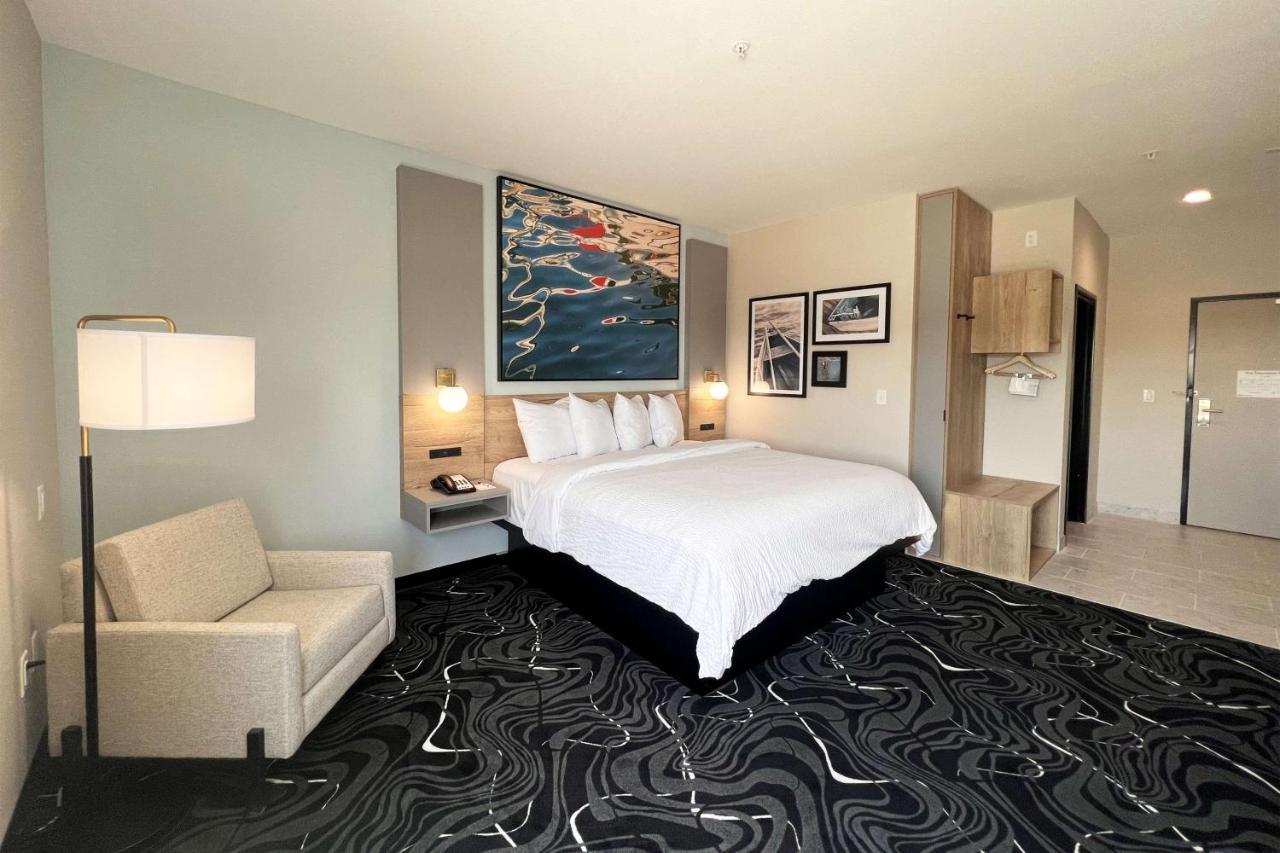 The Elm, A Ramada By Wyndham Little Elm Exterior foto